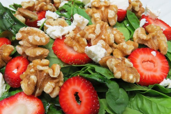 Walnut Spinach Salad