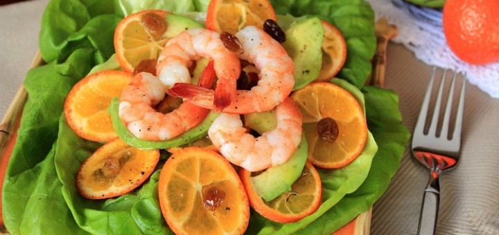 Mandarinquat & Avocado Salad with Shrimp and a Sweet Balsamic Vinaigrette