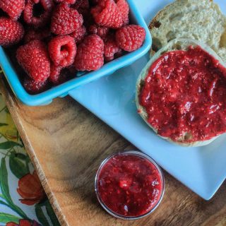 Sugar-free raspberry jam sweetened with Medjool Dates